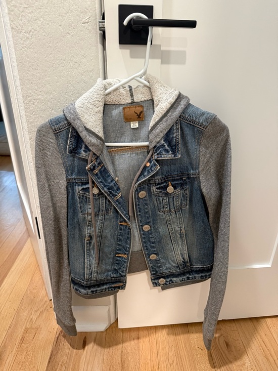 American Eagle Outfitters Jackets & Blazers - American Eagle Outfitters Blue Denim Jacket with Grey Knit Hood & Sleeves